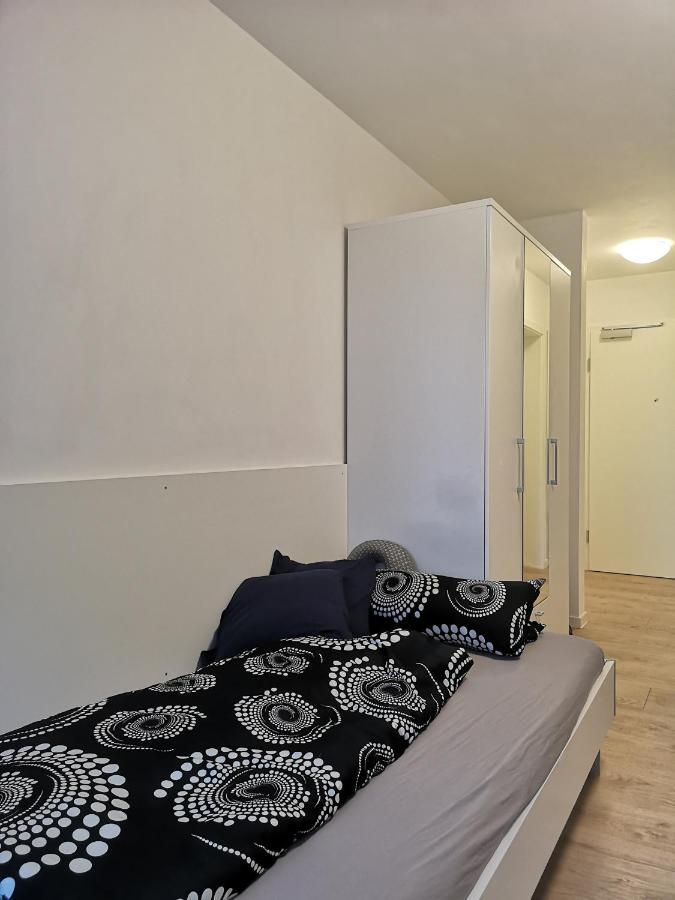 Апартаменты Beautiful Flat, Near Westpark & Hostpital, Easy Parking Ингольштадт Экстерьер фото